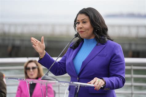 louis vuitton overvallen|Retail theft: San Francisco Mayor London Breed signs legislation .